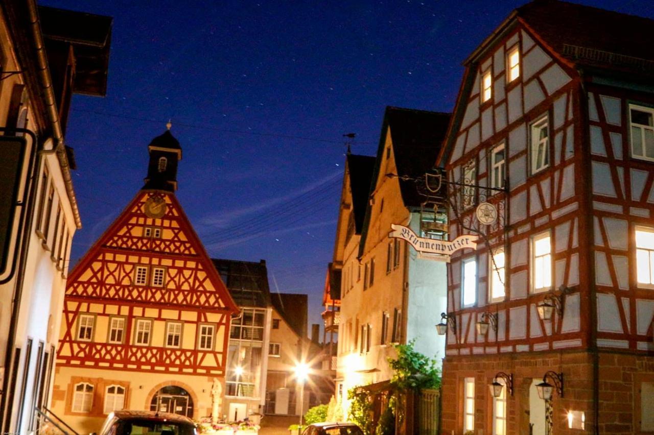 Brunnenputzer Pension Restaurant Kulsheim Buitenkant foto