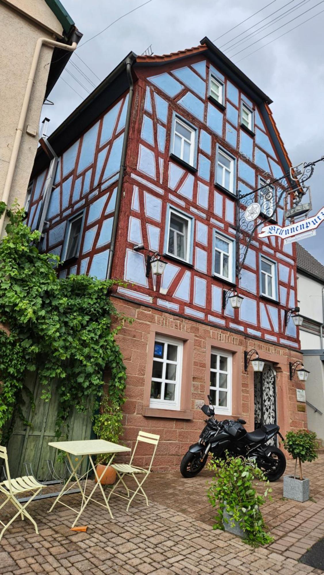Brunnenputzer Pension Restaurant Kulsheim Buitenkant foto